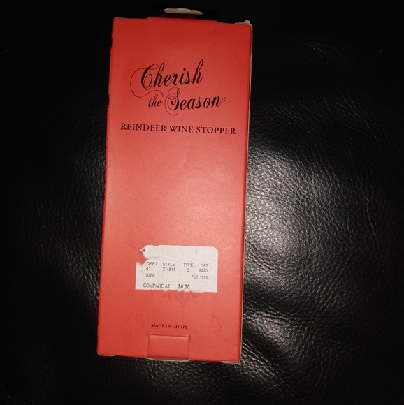 Reindeer Wine Stopper - Picture 5 of 5